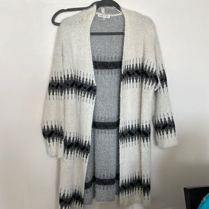 EUC Woven Heart Cardigan Sweater Women’s Size 2x